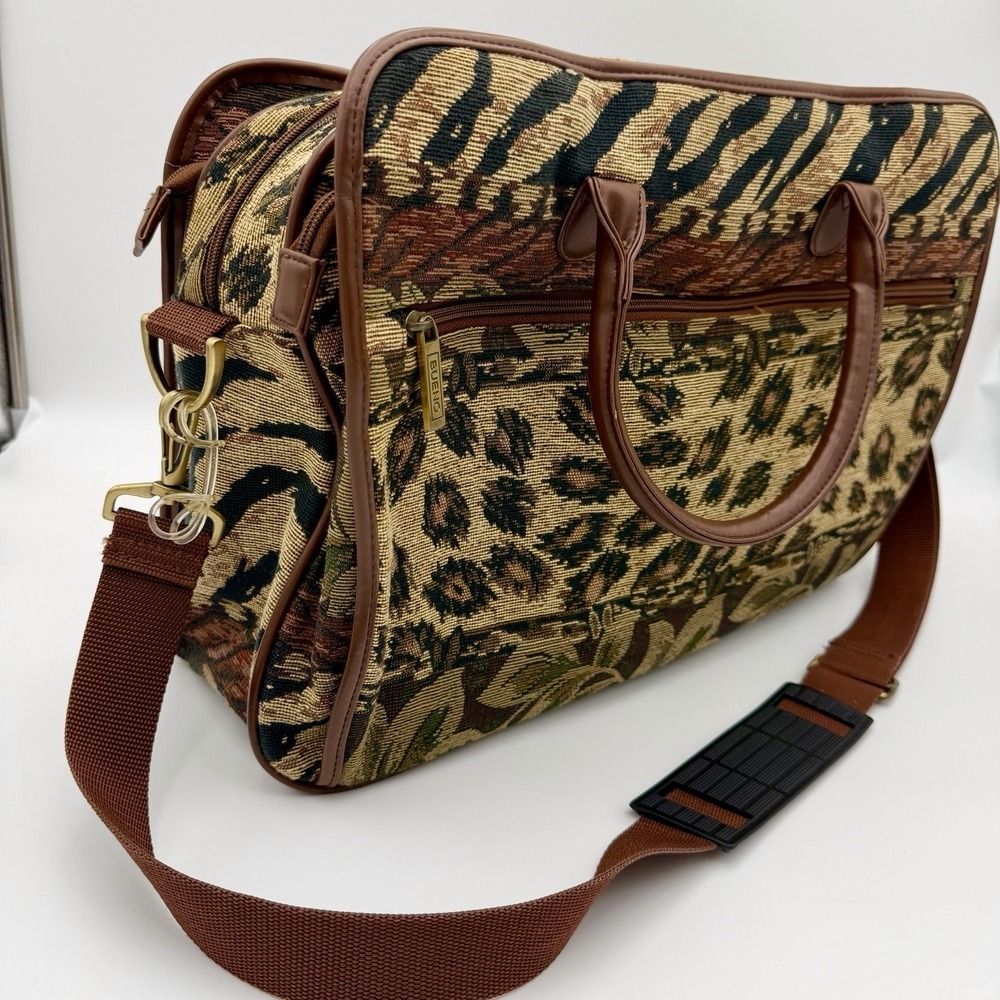 Bueno Safari Tapestry Zebra Leopard Travel Bag Weekender Carry On Duffle Vintage - Picture 6 of 16